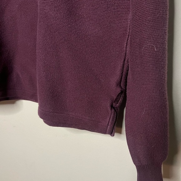 Izod Sweater - Picture 5 of 9